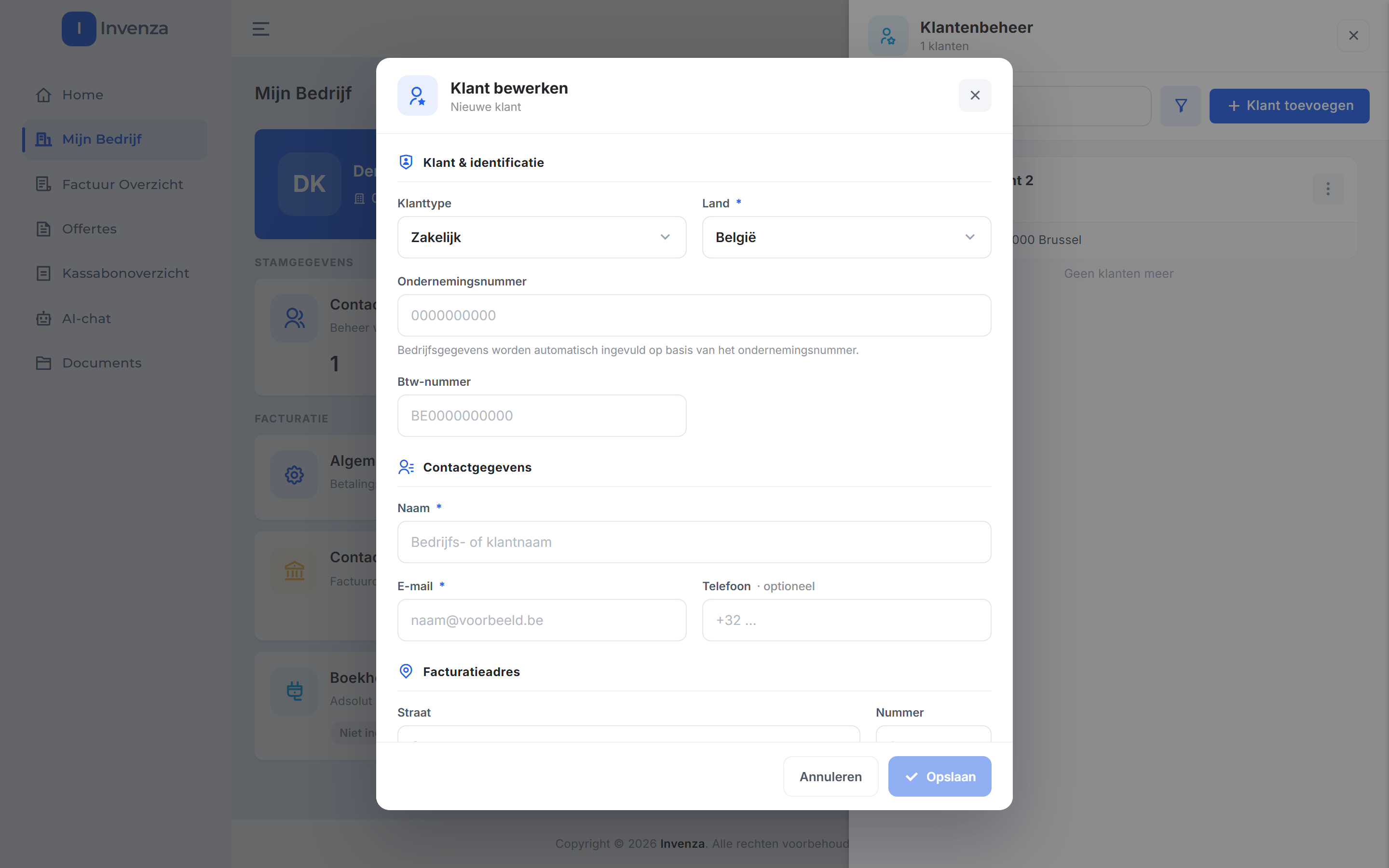 Het lege klantformulier Klant bewerken, met eronder Nieuwe klant, en de velden Klanttype, Land, Ondernemingsnummer, Btw-nummer, Naam, E-mail, Telefoon en het facturatieadres