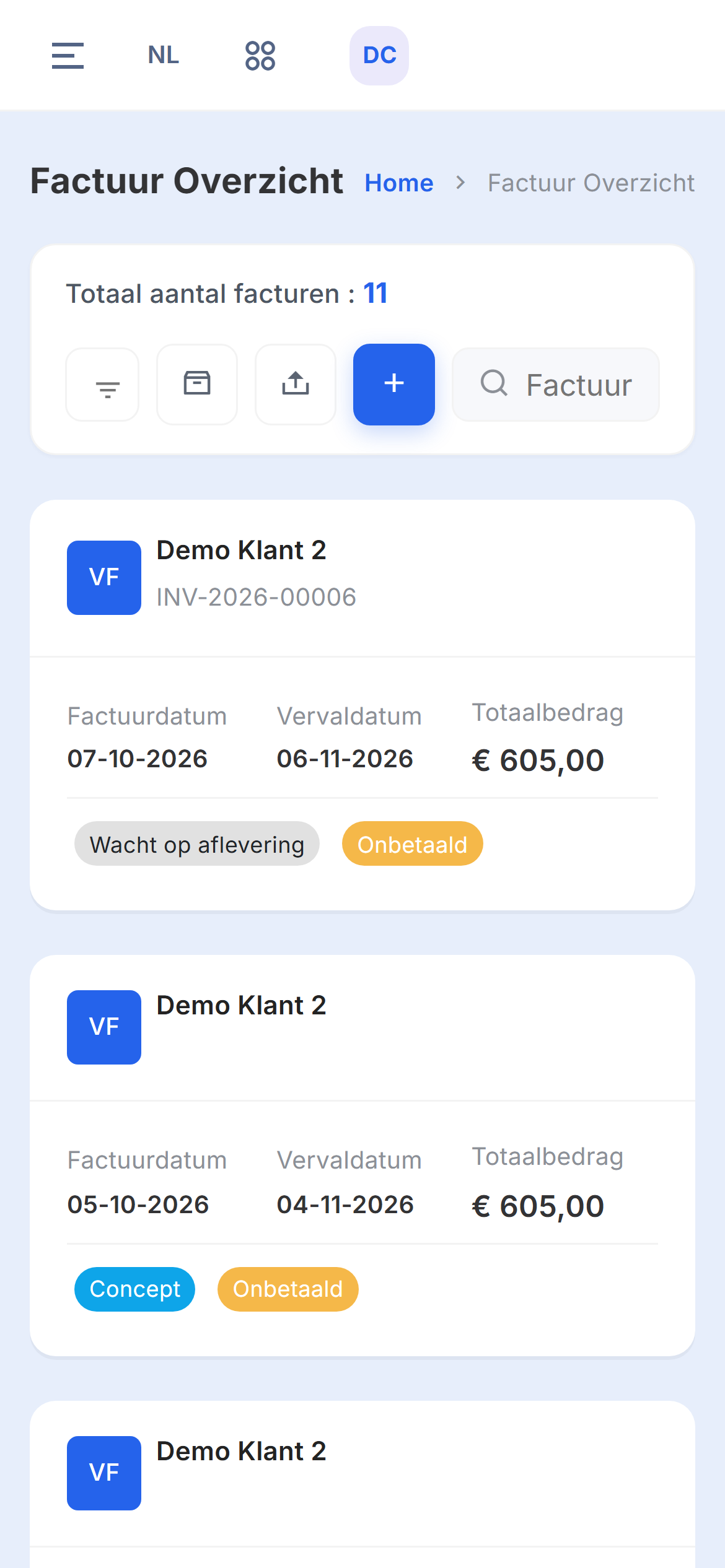 Het factuuroverzicht met per factuur de relatie, de datums, het totaalbedrag en de status en betaling